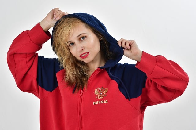 人眼前一亮 人眼前一亮